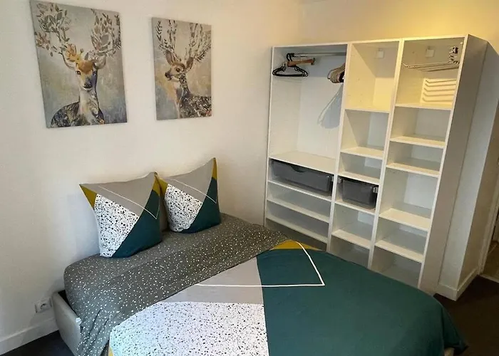 Bel Appartement A Becon